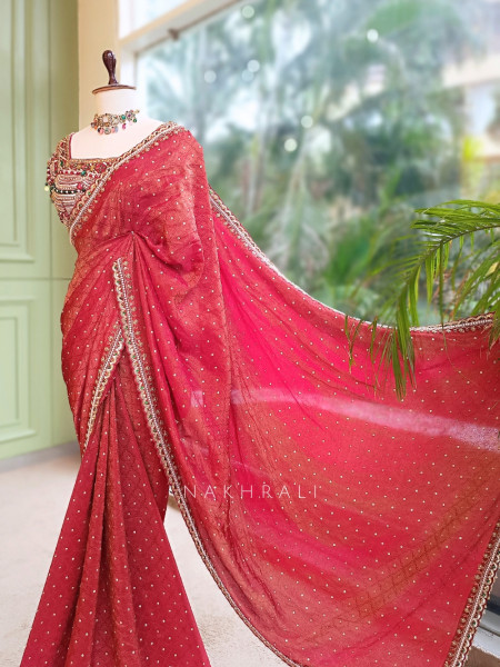 Kundankaari Maroon Crushed Chinon Saree