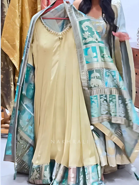 Avyanna Green Banarasi Weave Anarkali