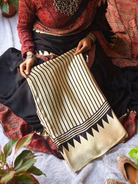 Mohini Cream Modal Stripe Printed Saree Collection