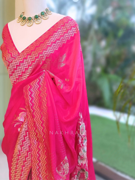 Vionika Plum Magenta Chiffon-Crepe Saree With Chevron Zari Border & Floral Embroidery