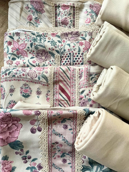 Bloomscape Woolen Printed Dress Material