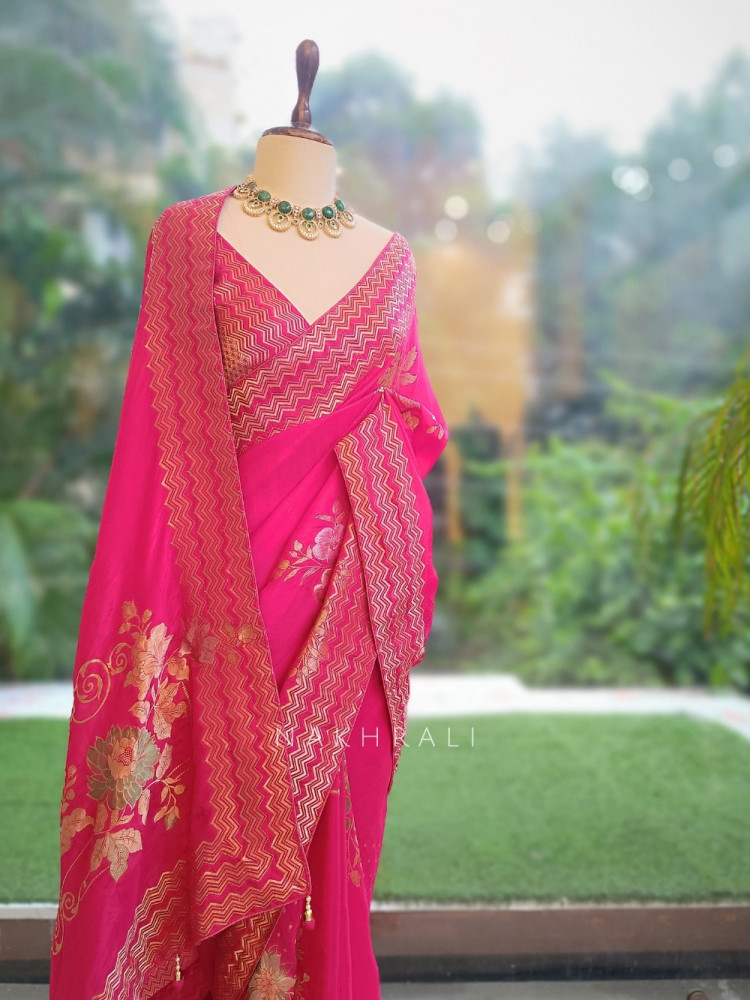 Image of Vionika Plum Magenta Chiffon-Crepe Saree With Chevron Zari Border &amp; Floral Embroidery