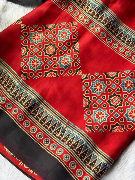Neerjala Red Modal Silk Printed Saree