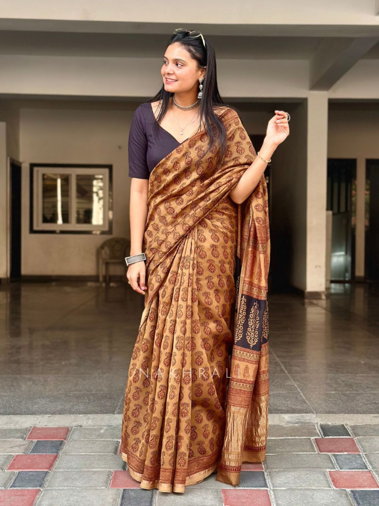 Image of Aayat Aura Brown Chanderi Saree