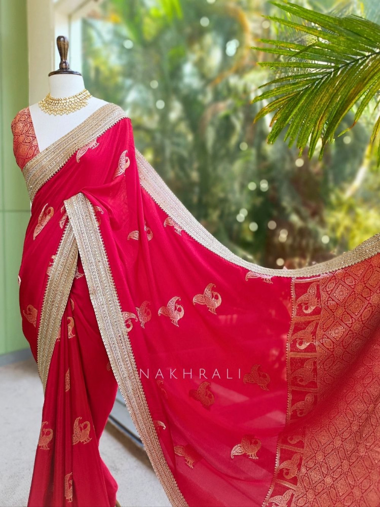 Image of Tavira Maroon Saree with Broad Border and Unstitched Blouse Piece