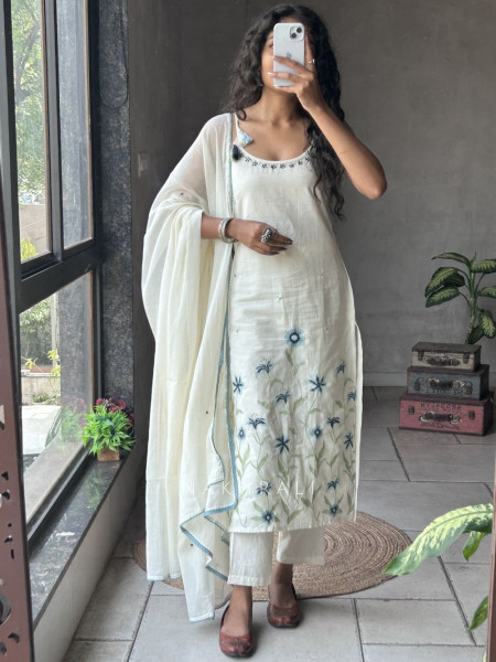 Phoolvika Cream Khadi Cotton Suit Set with Embossed Flower Work
