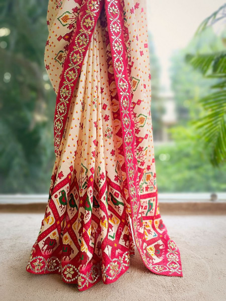 Aarunya Printed Saree with Patti and Sequin Work