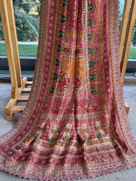 Sovereign Magenta Heritage Printed Saree with Readymade Blouse