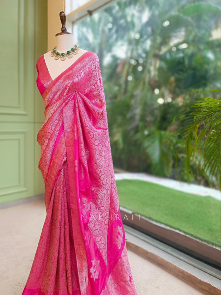 Noor-e-Kashi Katan Silk Magenta Saree With Banarasi Zari Brocade Weave