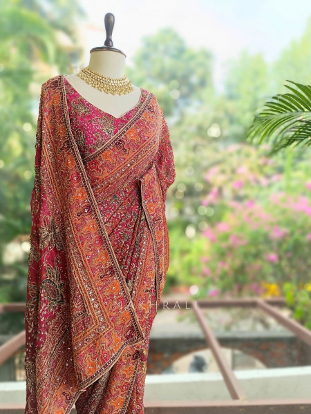Kashmira Rani Printed Saree with Ornate Embroidery