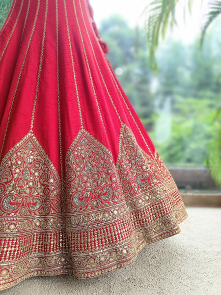 Afreen-Bagh Red Raw Silk or Satin-Georgette Bridal Lehenga