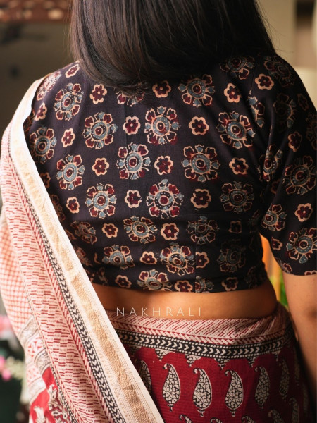 Moh Black Blouse Printed With Elasticated Fit