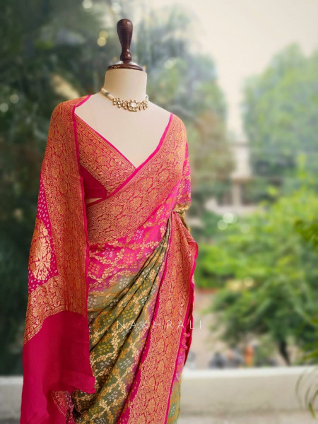 Ranjhimeen Green Khaddi Georgette Bandhani Saree with Zari Border