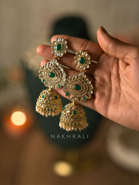 Aishwarya Bridal Polki Set with Nath and Matha Patti