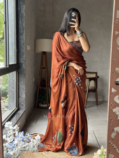 Kasha Brown Patchwork Zari Weave Saree with Running Blouse Piece