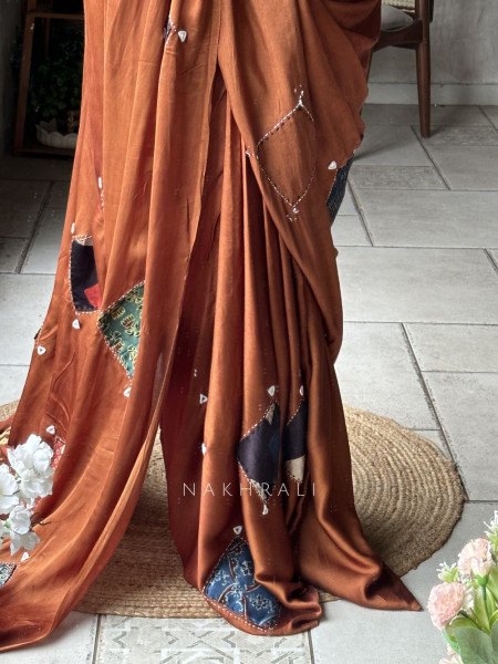 Kasha Brown Patchwork Zari Weave Saree with Running Blouse Piece