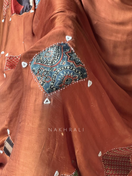 Kasha Brown Patchwork Zari Weave Saree with Running Blouse Piece