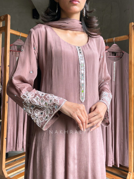 Mrinalika Onion Pink Crushed Chinon  Anarkali Set