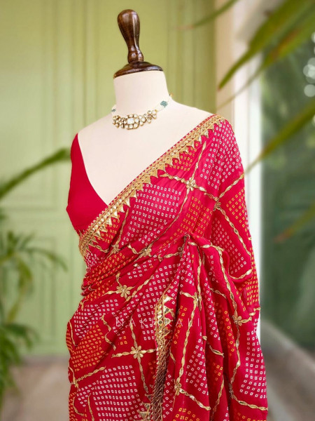 Rang Leher Red Bandhani Saree with Embroidered Border