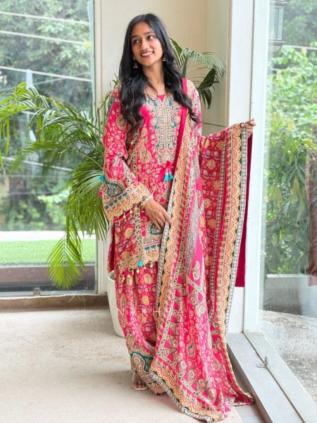 Firoza Kashmiri Magenta Dhoti Suit Set Set