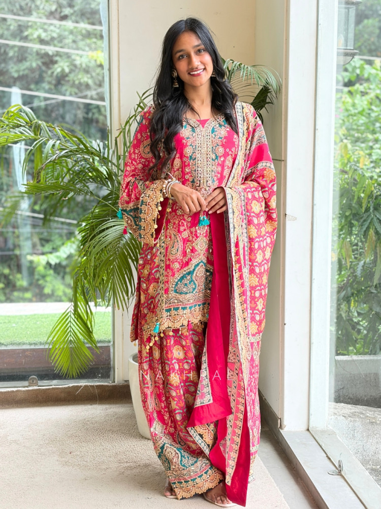Image of Firoza Kashmiri Magenta Dhoti Suit Set Set