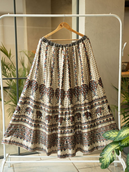 Jhoom White Modal Silk Ajrakh Skirt – Nature’s Bloom