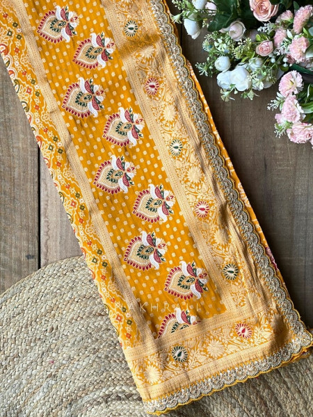 Anant Bindu Yellow Bandhani Print Saree with Sequin Border