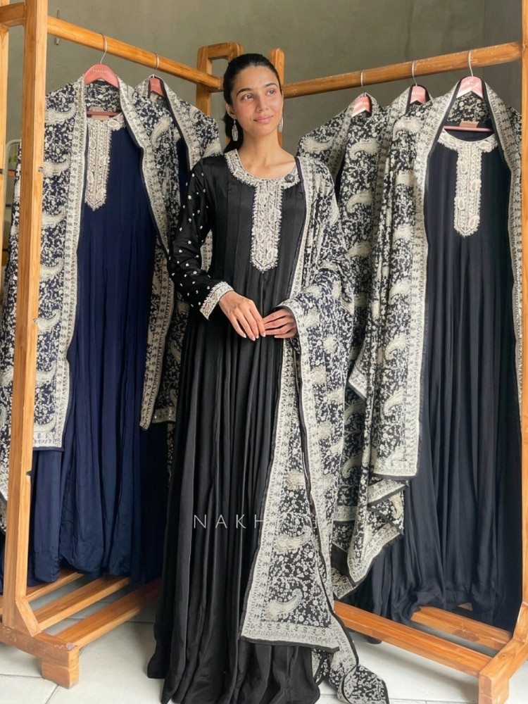 Image of Nirvani Black Anarkali Set
