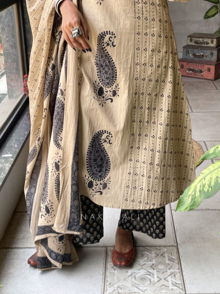 Rangini Black Cotton Suit Set with Paisley Print
