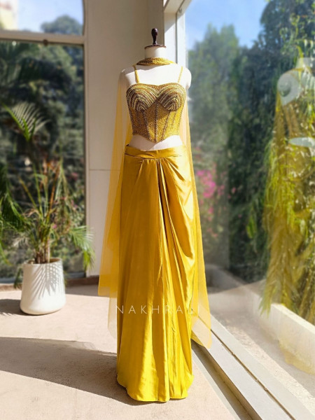 Sunehri Corset Drape Skirt Set with Choker Dupatta