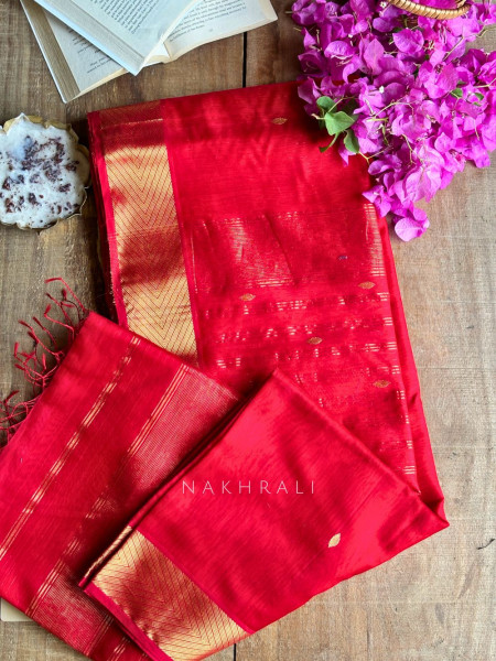 Maahishmati Red Maheshwari Saree with Zari Border