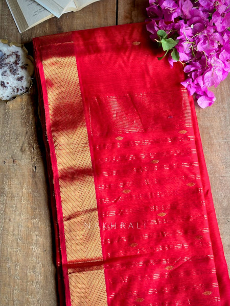 Maahishmati Red Maheshwari Saree with Zari Border