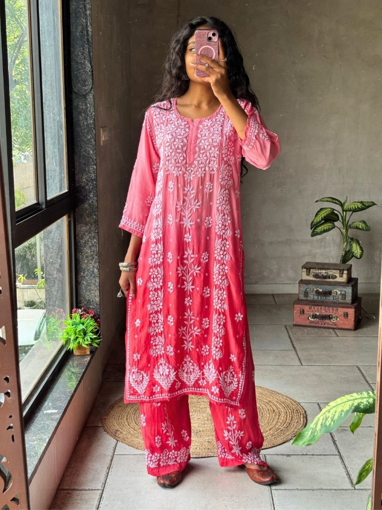 Image of Chikra Magenta Lucknowi Pant Kurta Set with Chikankari Work