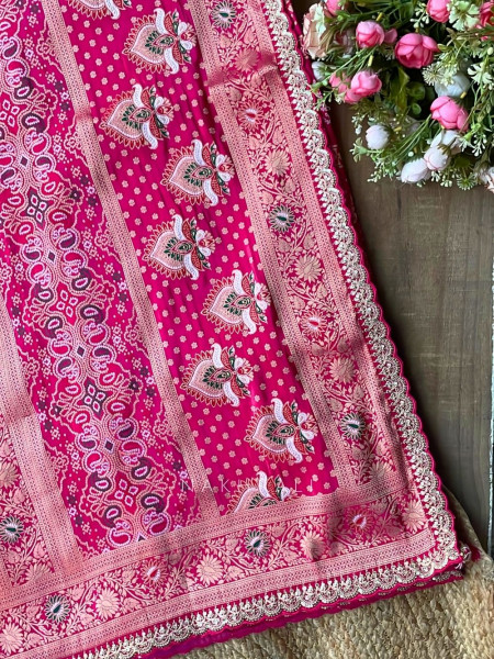 Anant Bindu Magenta Bandhani Print Saree with Sequin Border