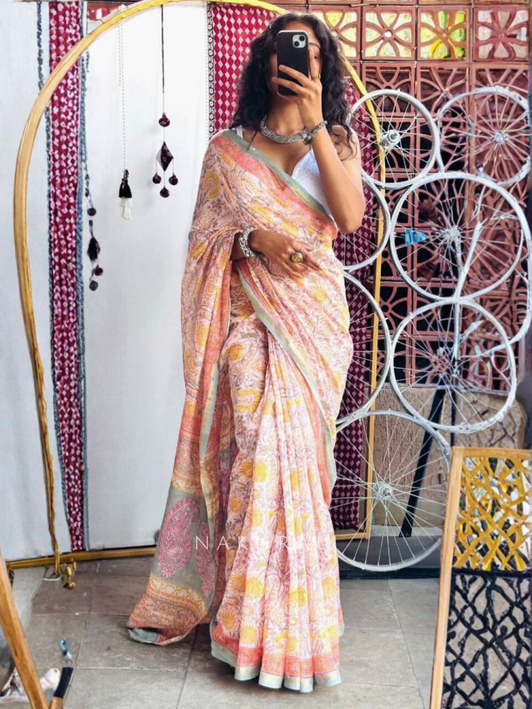 Image of Aarvi Chanderi Floral Printed Saree