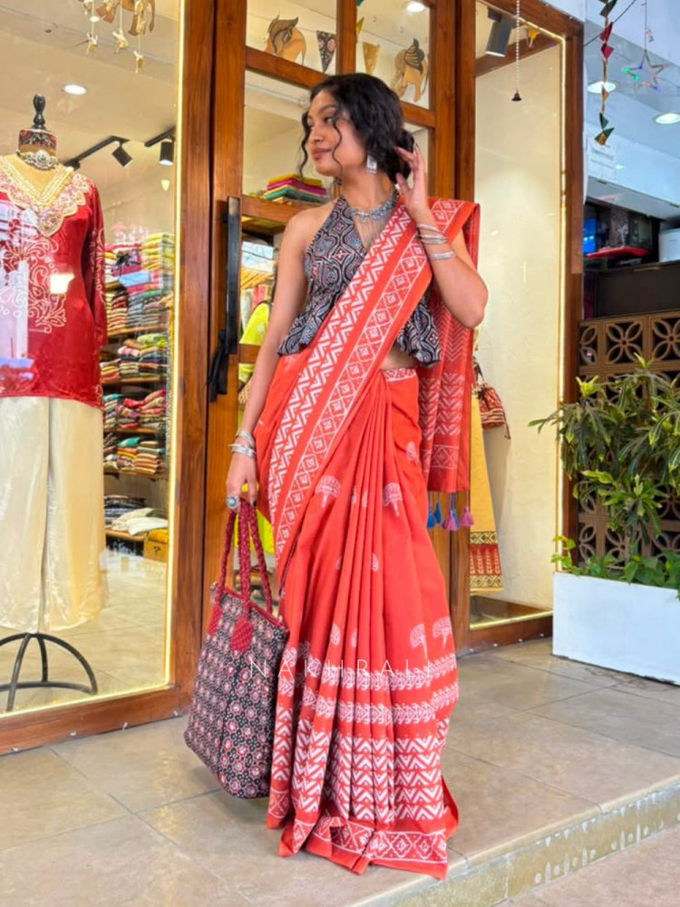 Image of Aakriti Pink Cotton Saree with Block Print