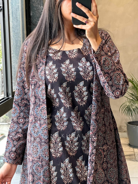 Autumn Off White Cotton Co-ord Set with Long Jacket