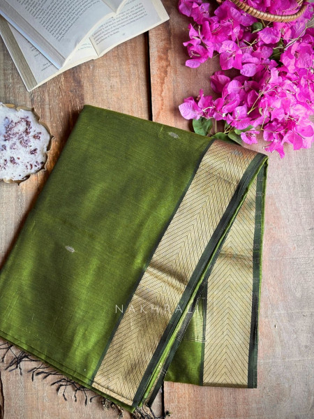 Maahishmati Green Parrot Maheshwari Saree with Zari Border