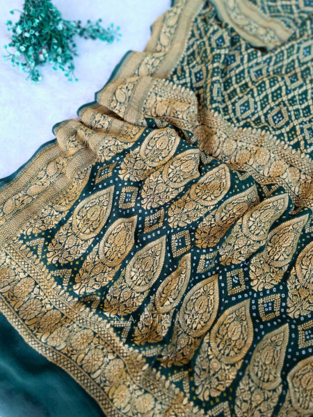 Arunika Banarasi Bandhej Saree with Zari Weaving