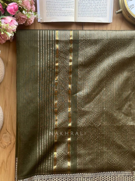 Kavini Olive Maheshwari Saree with Zari Borderr