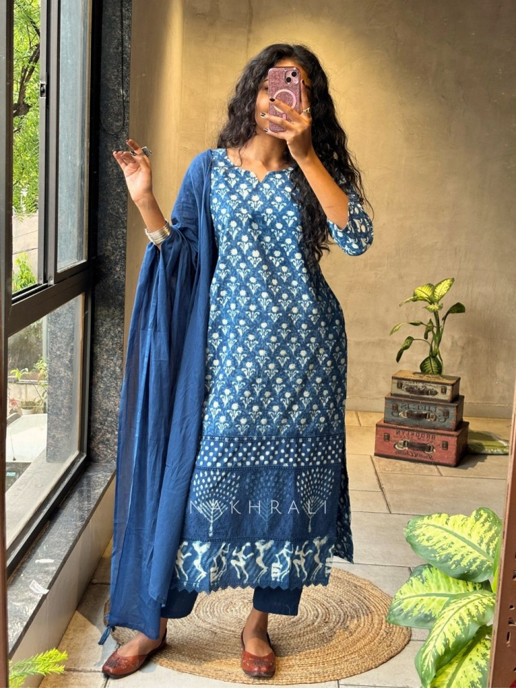 Image of Mavira Blue Printed Suit Set with Lace Hem Detail