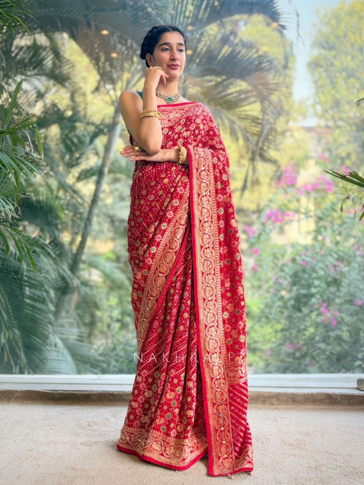 Image of Zariyah Red Bandhani Saree with Zari Weave