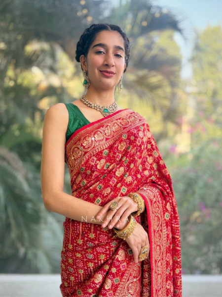 Zariyah Red Bandhani Saree with Zari Weave
