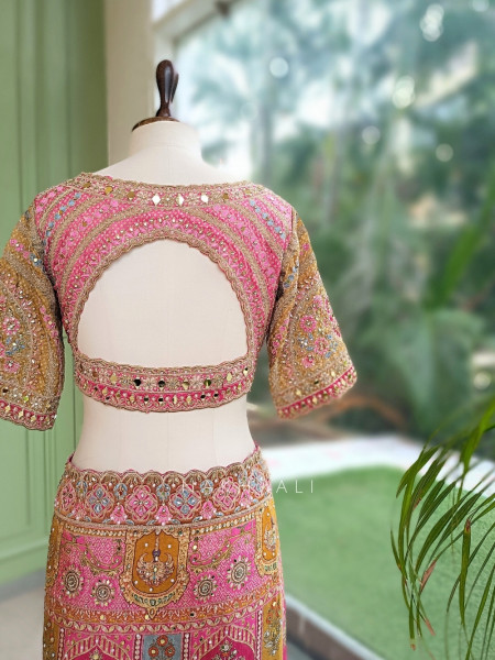 Abhlasha Pink Printed Saree with Readymade Blouse