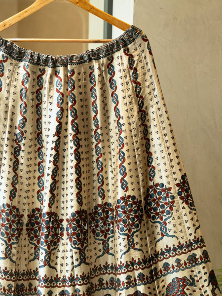 Jhoom White Modal Silk Ajrakh Skirt – Nature’s Bloom