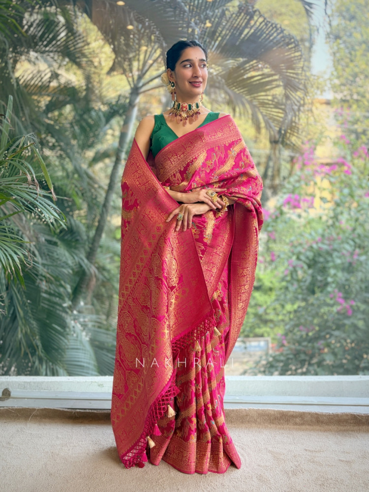 Image of Aavya Magenta  Saree with Zari Weave Work