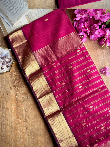 Maahishmati Wine Maheshwari Saree with Zari Border