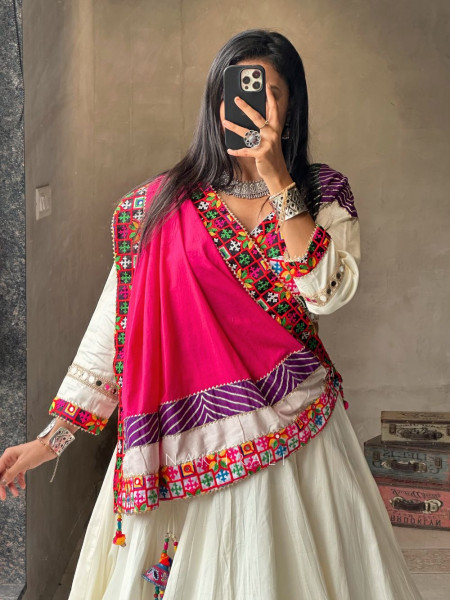 Rasila White Chaniya Choli with Vibrant Mirror & Thread Embroidery