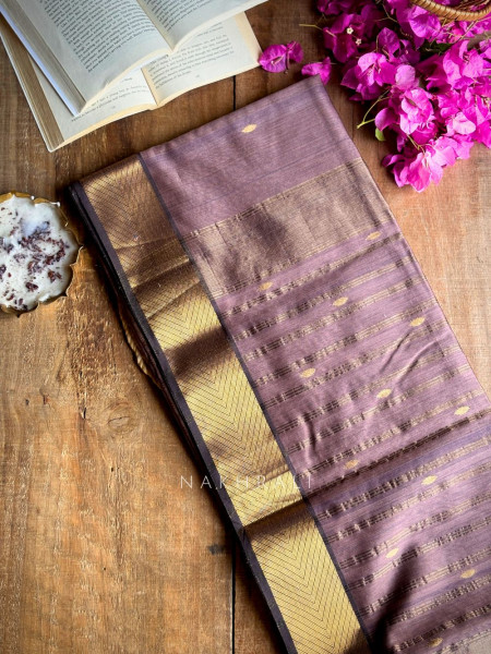 Maahishmati Lilac Maheshwari Saree with Zari Border