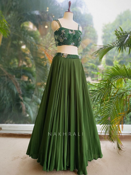 Emerald Luxe Lehenga Set with Choker Dupatta